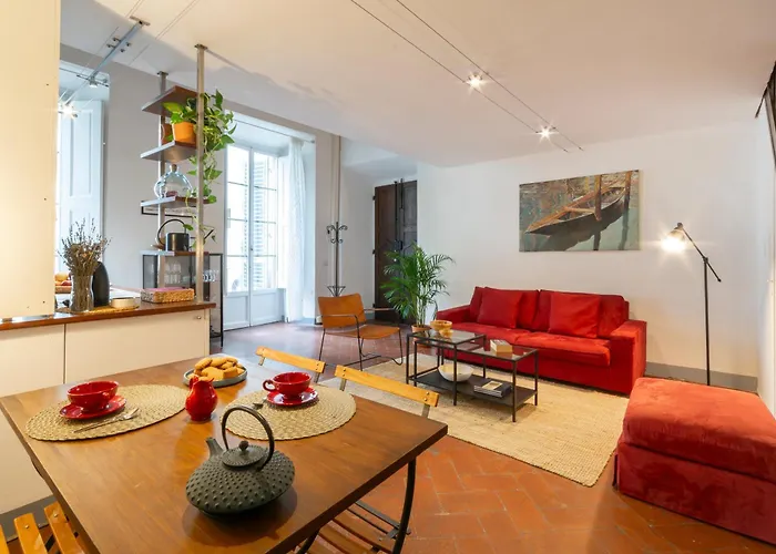 Tintori 1St Floor Loft In The Heart Of The City